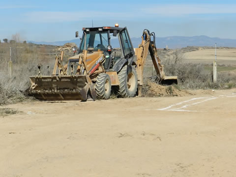 monegrina trabajos de retroexcavadora